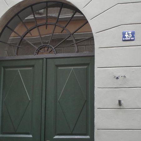 B&B Crispi Trieste Luaran gambar