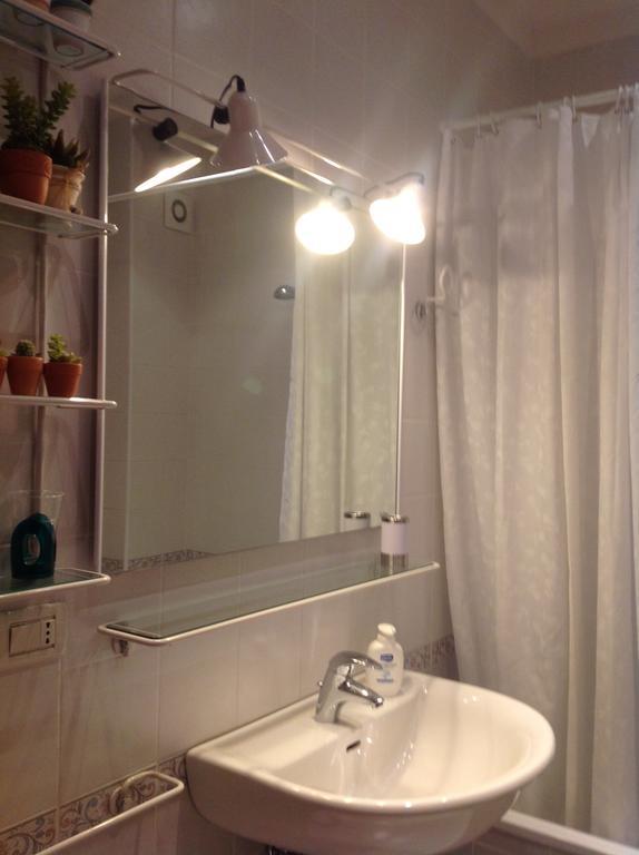 B&B Crispi Trieste Bilik gambar